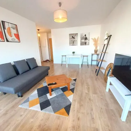 La Chatillonnaise Balcon Et Parking Apartment Chatillon (Hauts-de-Seine)
